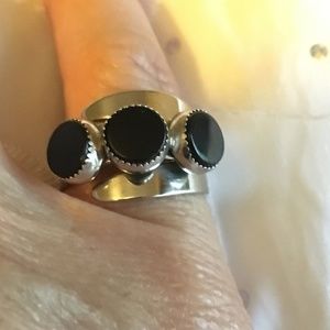 Sterling Silver Round 3 Stone Black Onyx Ring